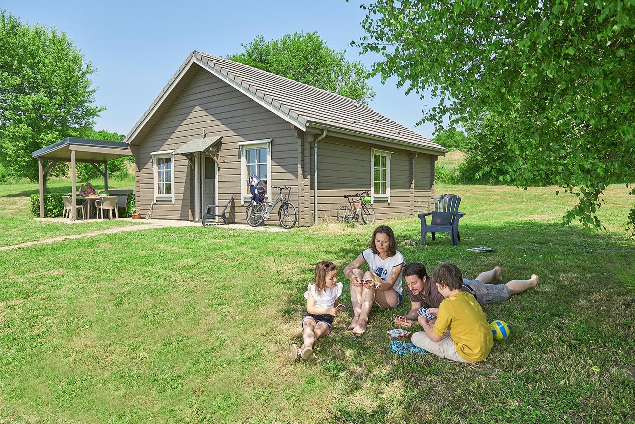 日穆耶 Le Camping Grand Cerf酒店 外观 照片